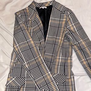 Ophelia Roe professional blazer
